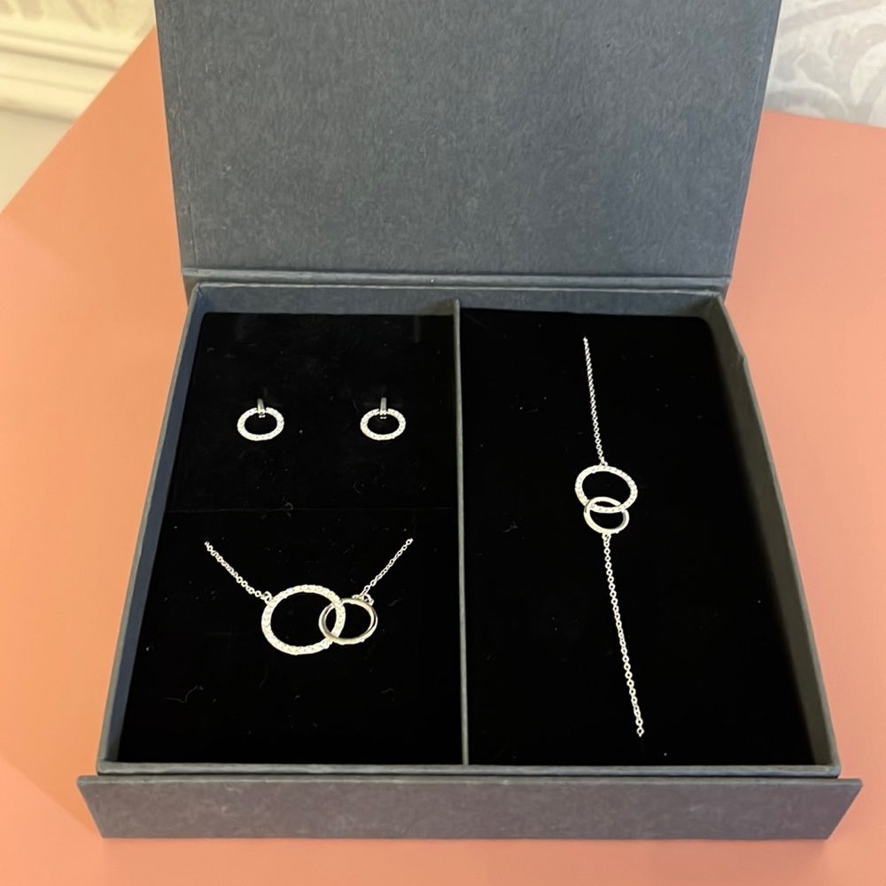 Jewellery Set with Swarovski elements